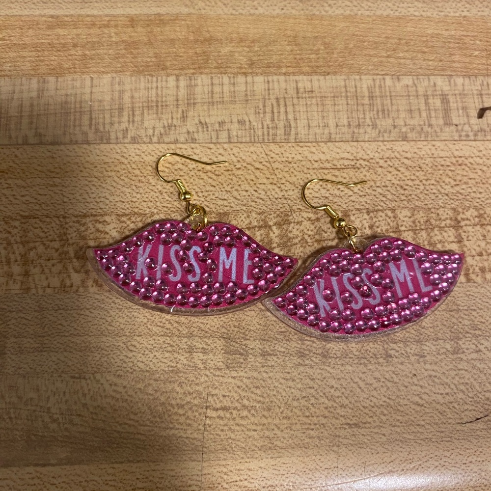 Handcrafted lip kiss me diamond art valentines earrings